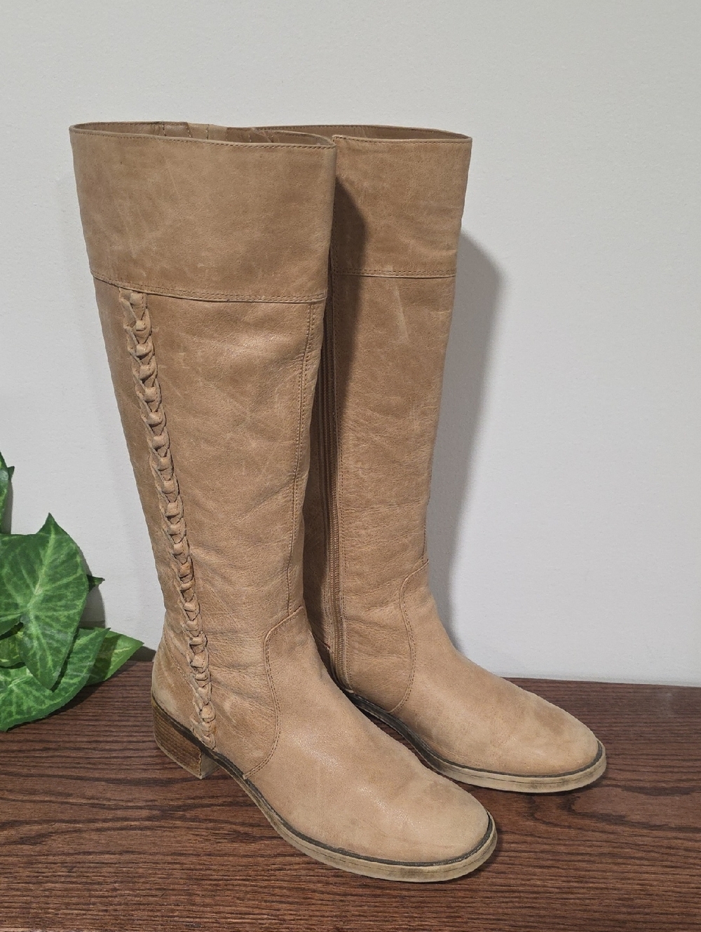 Lucky Brand HATLEWX Leather Zipper Tall Boots Womens 8 Wheat Tan